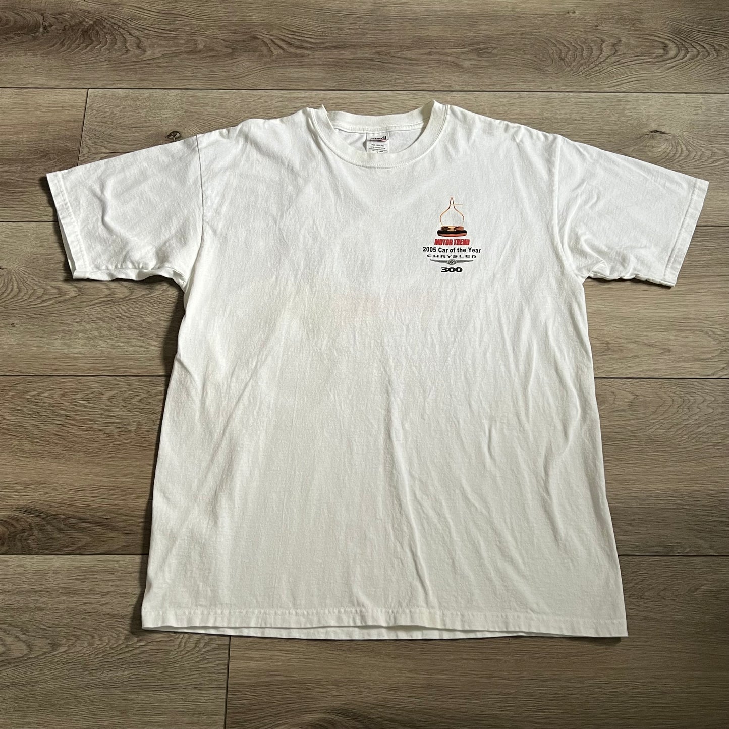 Chysler 300 Car of the Year Shirt L