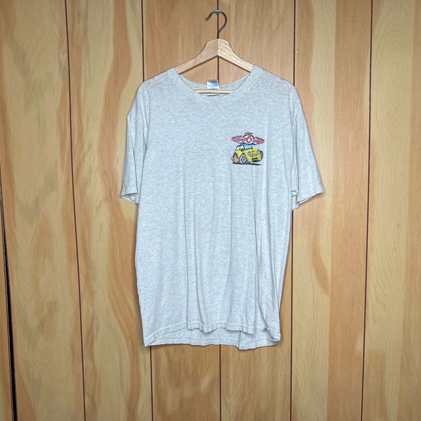 00s Mini Cooper Cartoony Cure for the Common Car Shirt Size Large